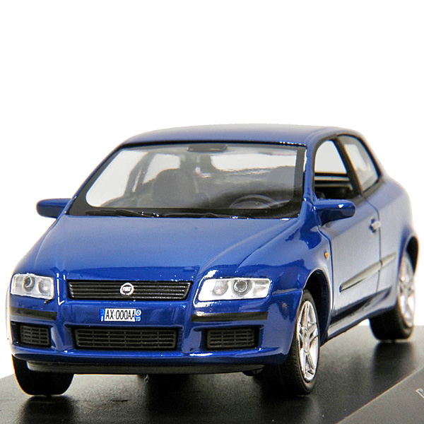 1/43 FIAT Story Collection No.19 FIAT Stilo Miniature Model