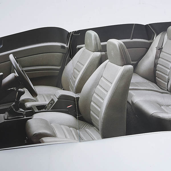 Alfa Romeo 75(Turbo 3.0 V6)