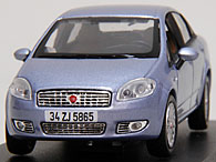 1/43 FIAT Linea Miniature Model