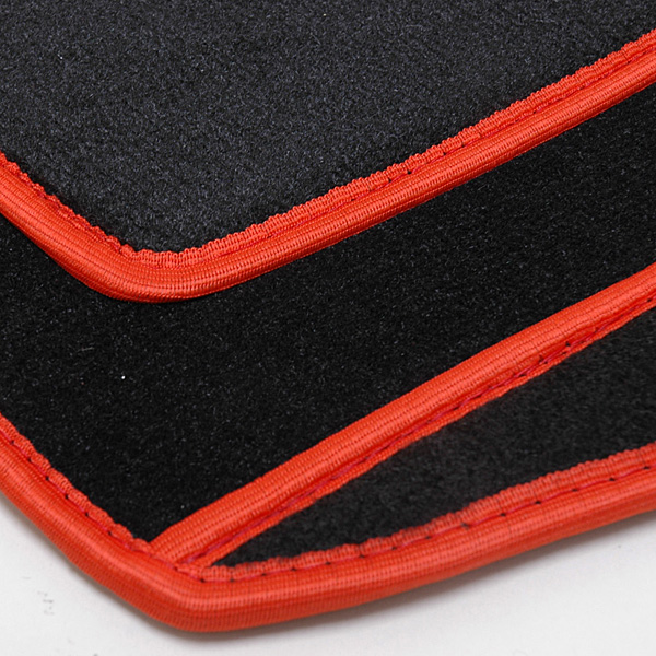 Alfa Romeo MiTo Floor Mats (Black/Red Piping/LHD)