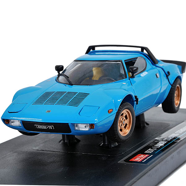 1/18 LANCIA STRATOS Stradale�ߥ˥��奢��ǥ� by Sun Star