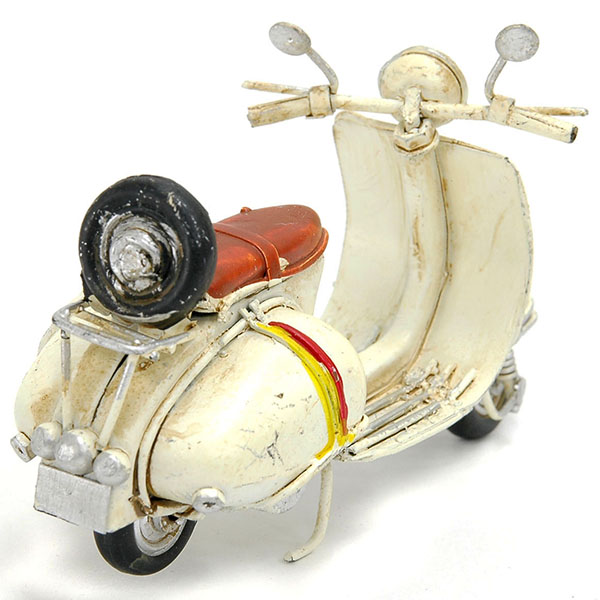 Vespa Tin Toy(White)