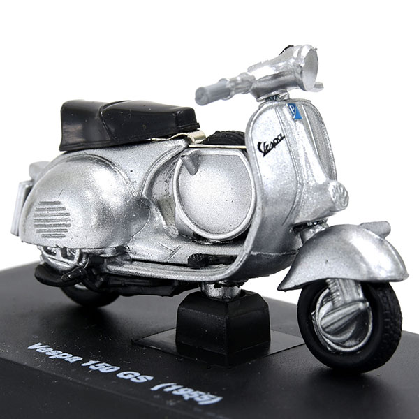 1/32 Vespa 150GS 1955 Miniature Model