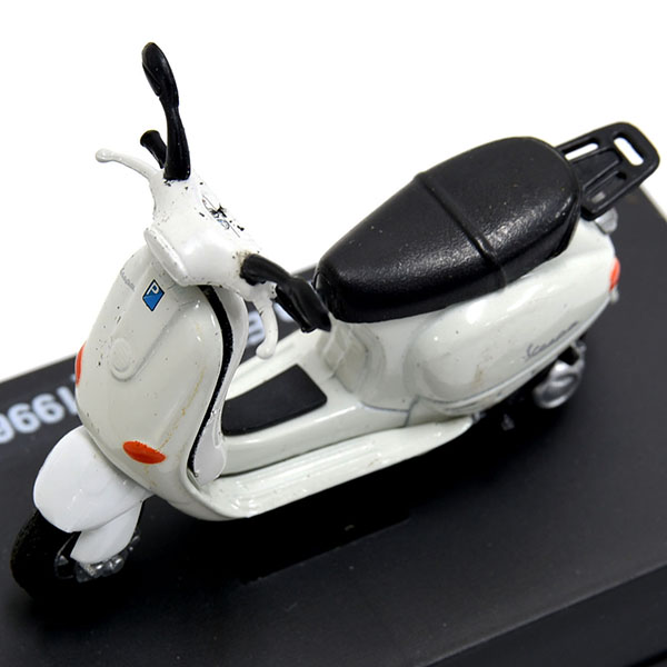 1/32 Vespa ET4 125 1996ǯߥ˥奢ǥ