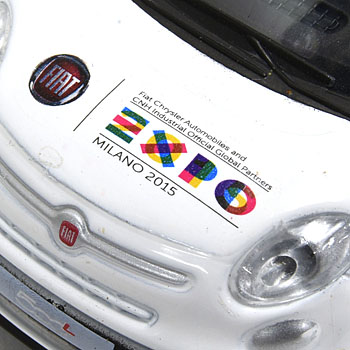 1/43 FIAT500L MILANO EXPOߥ˥奢ǥ