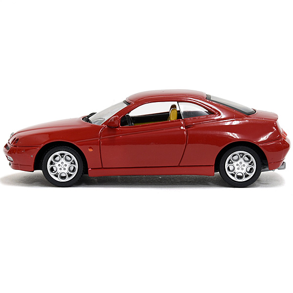 1/43 Alfa Romeo GTV Miniature Model(Red)