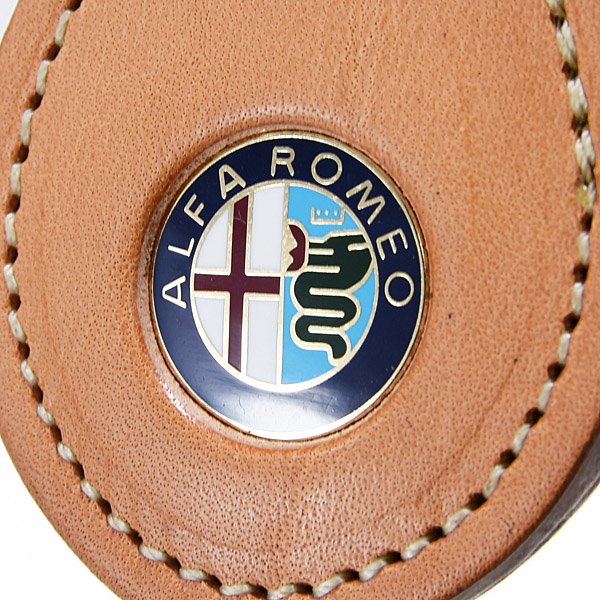 Alfa Romeo New Emblem Leather Base Keyring(Brown)