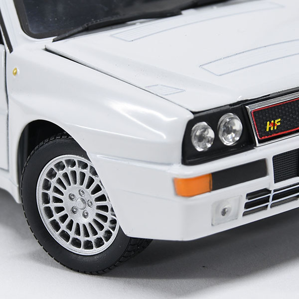 1/24 LANCIA Delta Evoluzione Miniature Model(White)