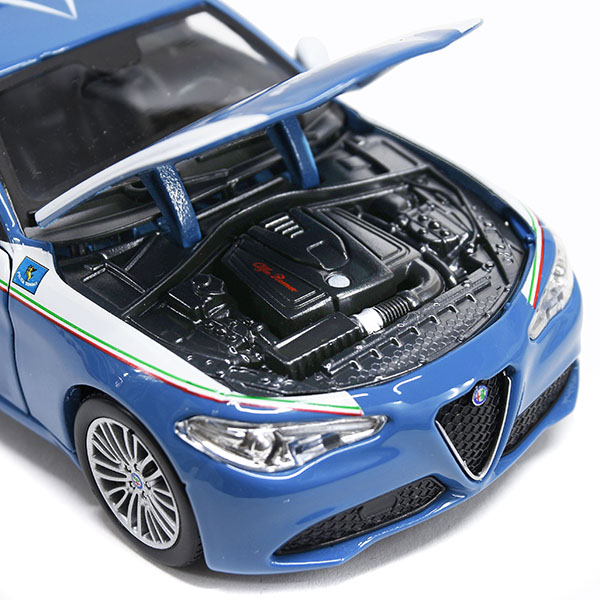 1/24Alfa Romeo GIULIA Miniature Model(POLIZIA)