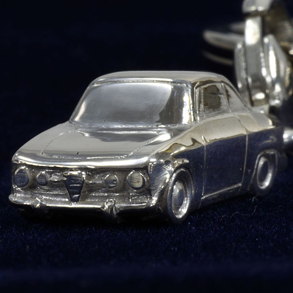 Alfa Romeo Giulia 1750 GTV Sterling silver Keyring