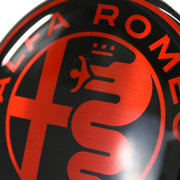 Alfa Romeo New Emblem Wheel hub cap (Black/Red)