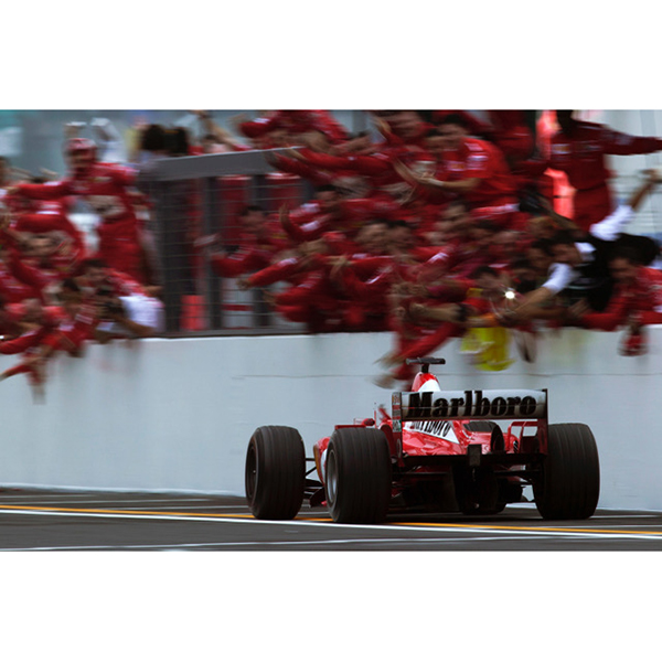 Scuderia Ferrari 2003 Suzuka GP Photo 