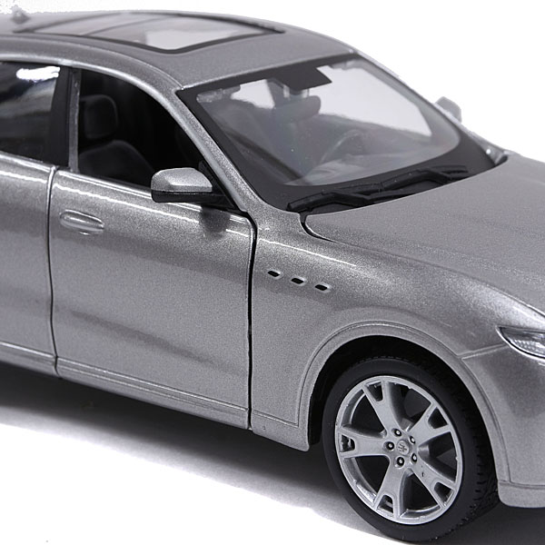 1/24 MASERATI Official LEVANTE Miniature Model (Silver)