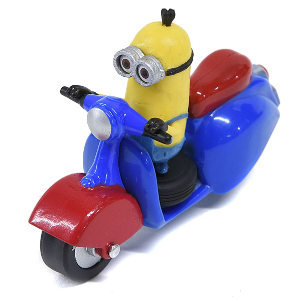 Vespa style Minions Scooter Miniature Model