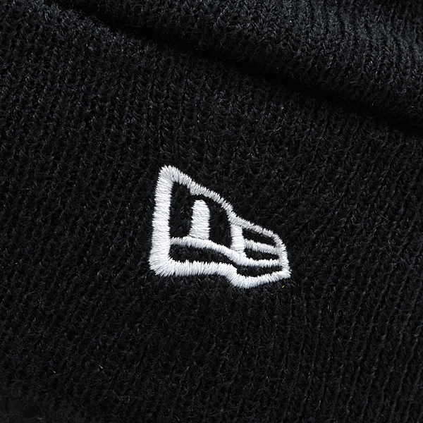 Vespa Official Knitted Cap by NEW ERA (Black)