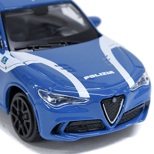 1/43 Alfa Romeo Stelvio POLIZIA Miniature Model