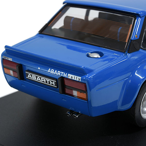 1/18 FIAT 131 ABARTH 1980ǯߥ˥奢ǥ (֥롼)