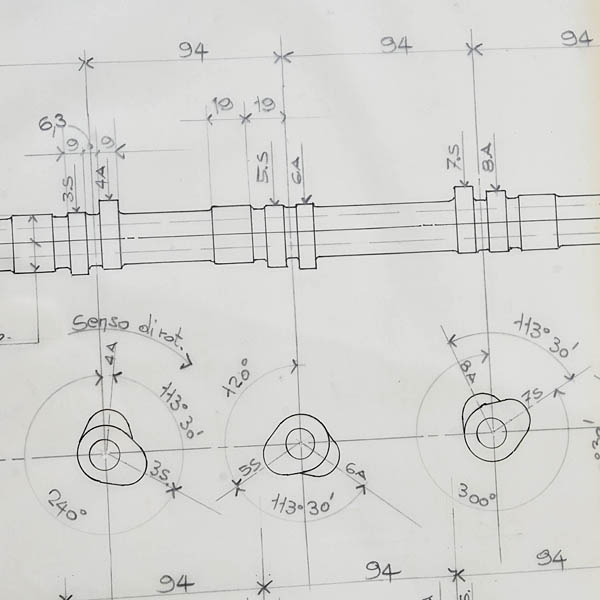 Ferrari 330GT 2+2(Tipo209)エンジンカムシャフト設計図