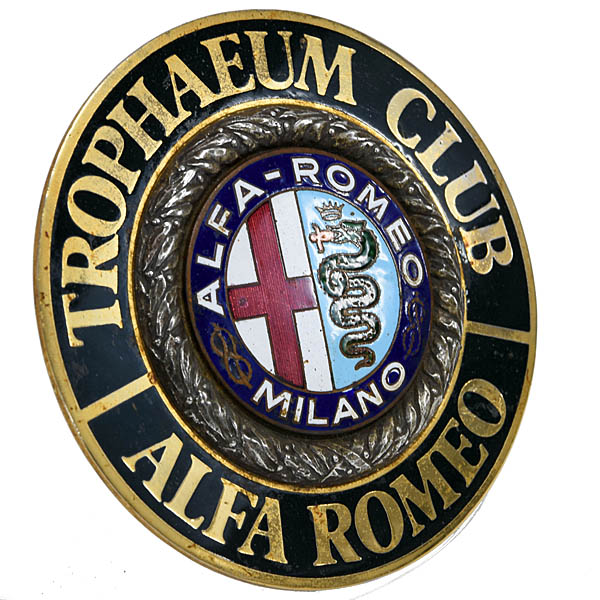 Alfa Romeo Trophaeum Club Grill Emblem