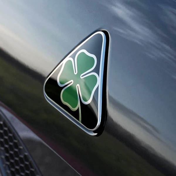 Alfa Romeo����Quadrifoglio���å����