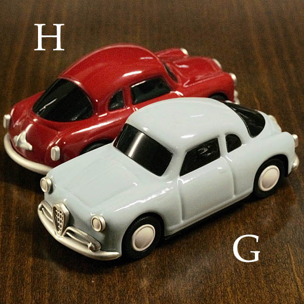 ITALIAN ANTIQUE TIN CAR COLLECTION Miniature model