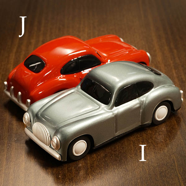 ITALIAN ANTIQUE TIN CAR COLLECTION Miniature model