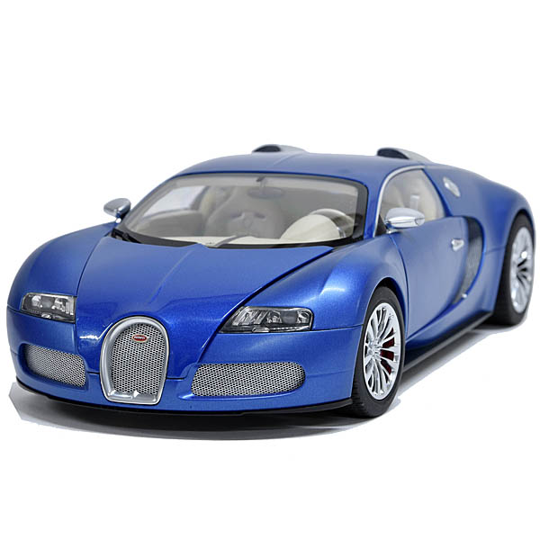 1/18 BUGATTI VEYRON 2009ミニチュアモデル by AUTOART