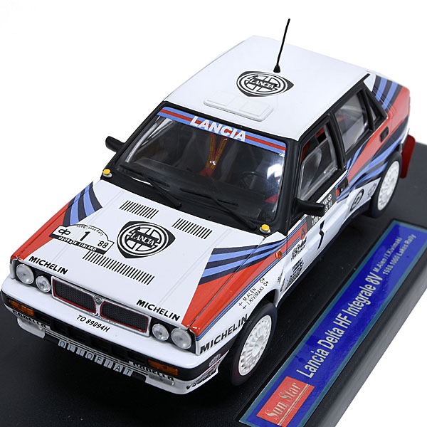 1/18 LANCIA Delta HF Integrale 8V 1000 Lakes Rally 1988 No.1 ߥ˥奢ǥ