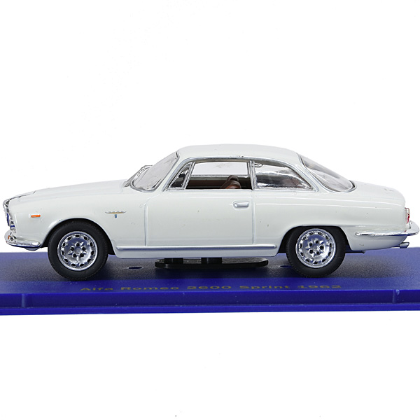 1/43 Alfa Romeo 2600 Sprint 1962 Miniature Model