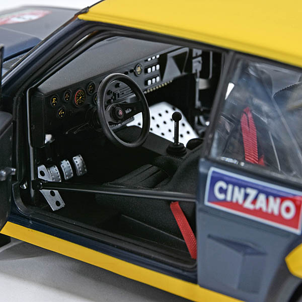1/18 FIAT131 ABARTH 1977 OLIO FIAT Rally Portugal Winner�ߥ˥��奢��ǥ�
